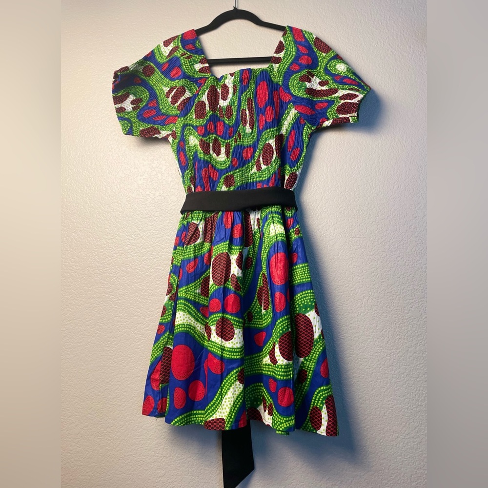 New! Gorgeous African Dress w/ POCKETS! - Picture 4 of 5